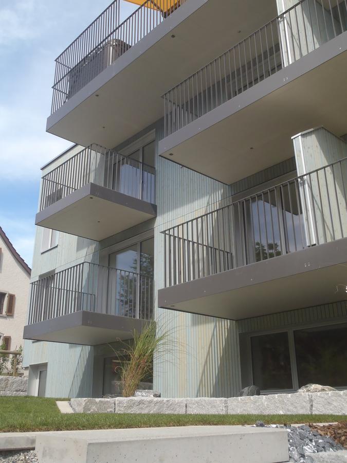 Hotel Traube Garni Kuttigen Екстериор снимка
